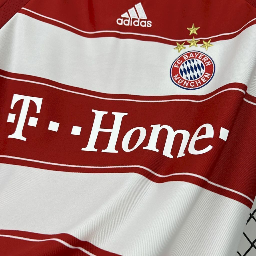 Camisa Bayern de Munique 2010/11 I