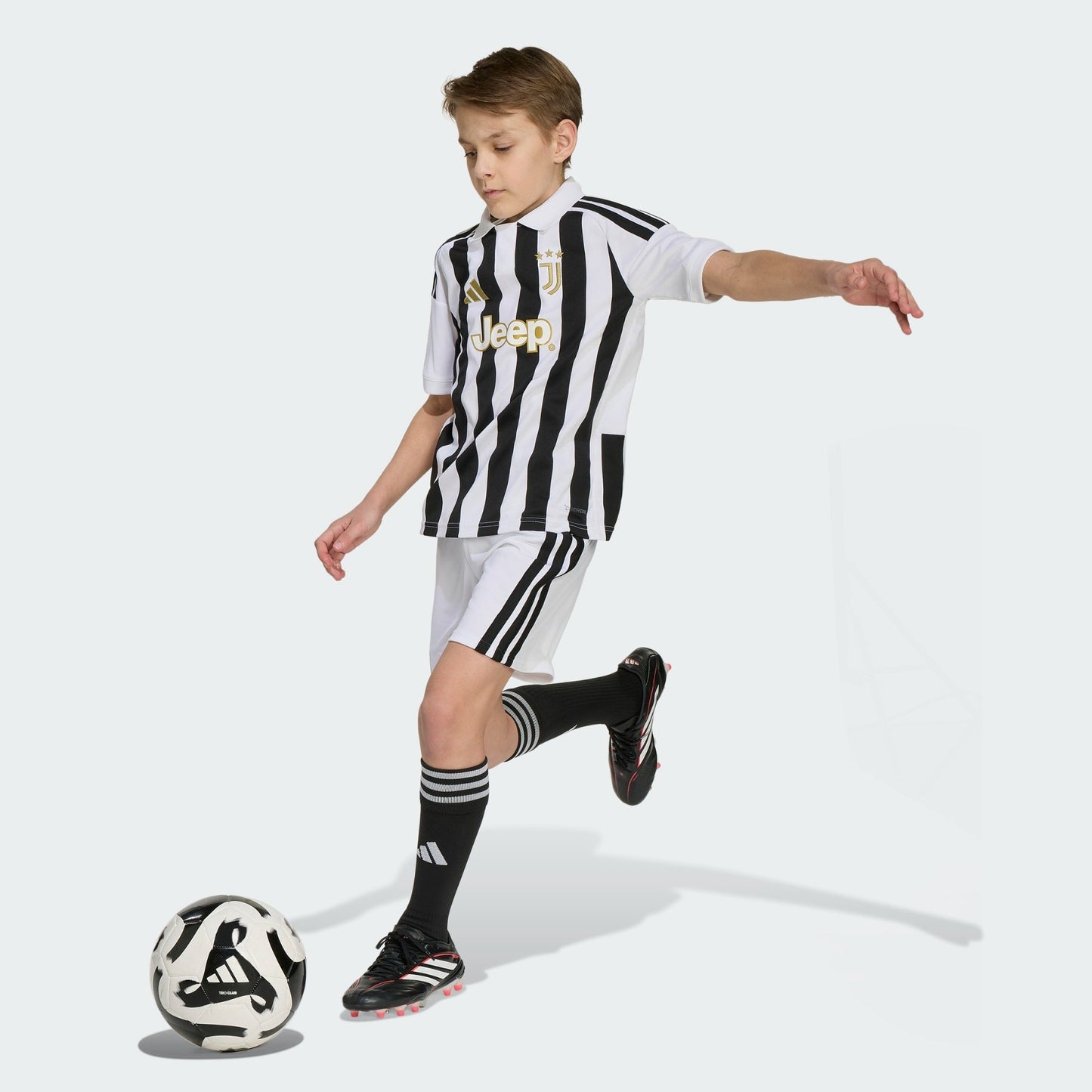 Kit Infantil Juventus 2026/27 I