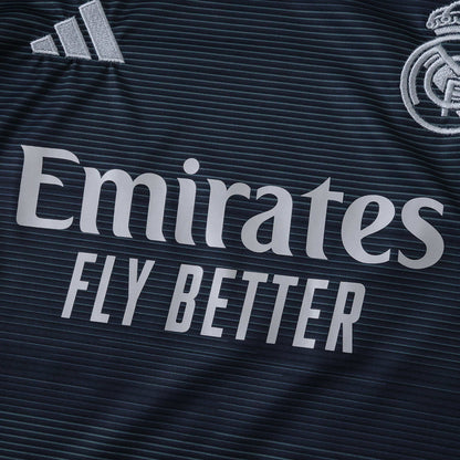 Kit Infantil Real Madrid 2025/26 II