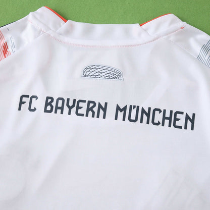 Camisa Bayern de Munique 2025/26 II Feminina