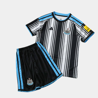 Kit Infantil Newcastle 2026/27 I