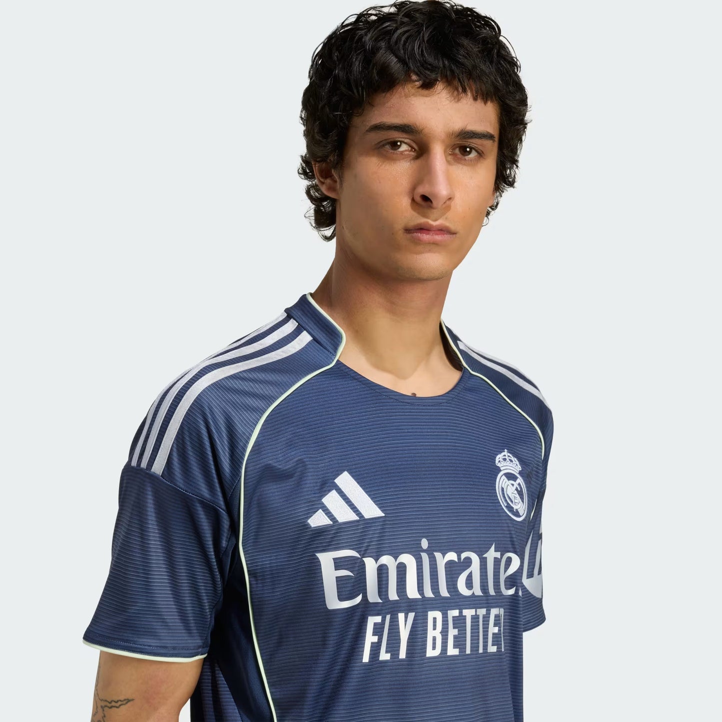 Camisa Real Madrid 2025/26 II