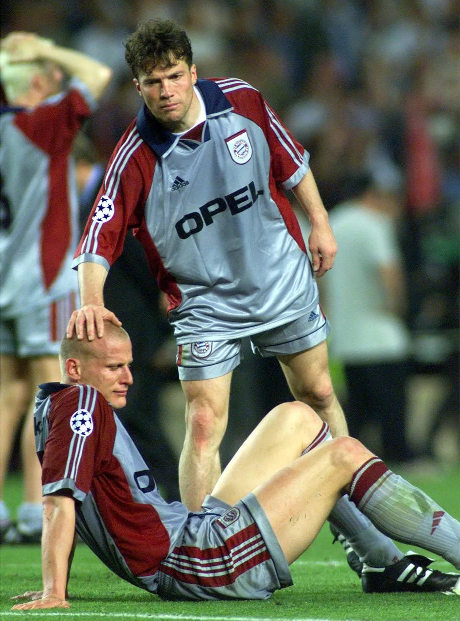 Camisa Bayern de Munique 1998/99 III