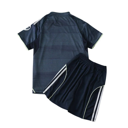 Kit Infantil Real Madrid 2025/26 II