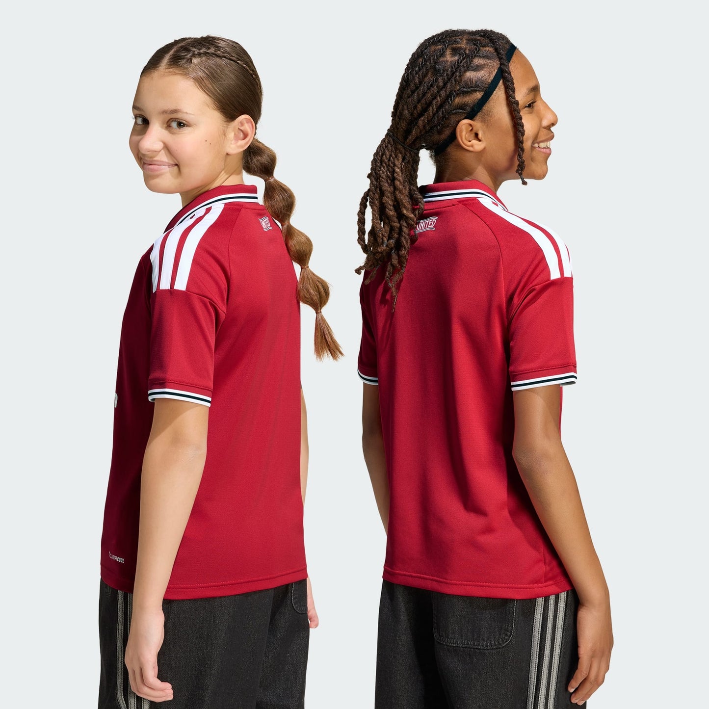 Kit Infantil Manchester United 2026/27 I