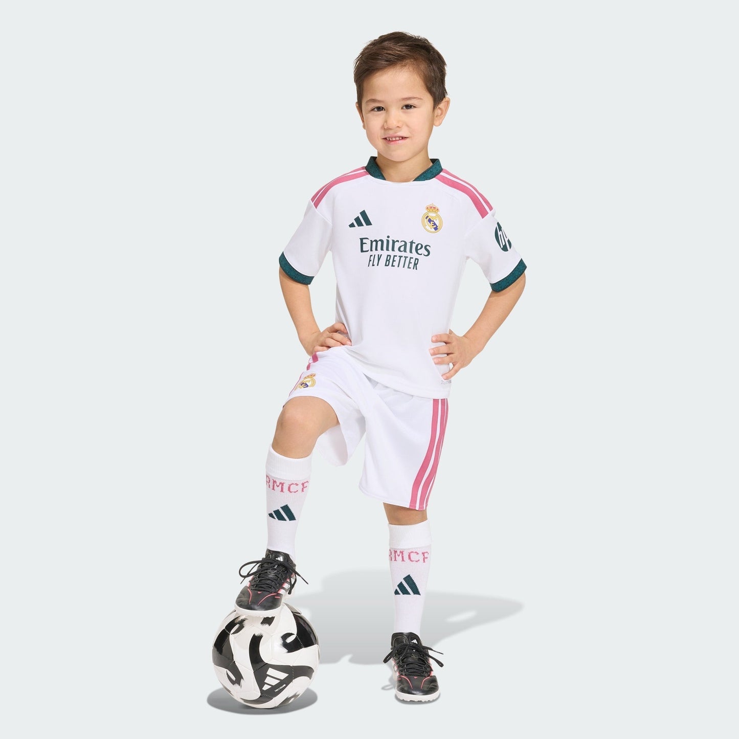 Kit Infantil Real Madrid 2026/27 I