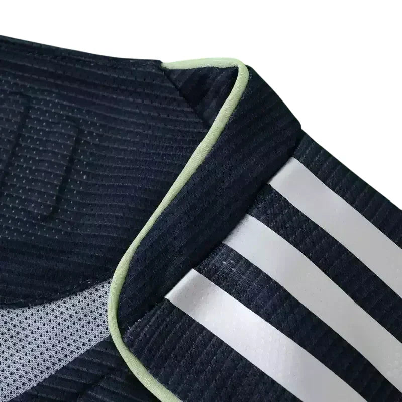 Camisa Real Madrid 2025/26 II Jogador